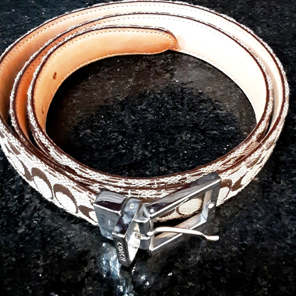 Coach belt